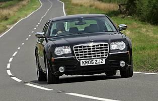 https://www.theaa.com/images/allaboutcars/testreports/2005081_chrysler_300c_front.jpg